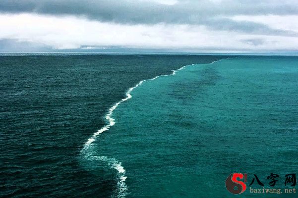 梦见蔚蓝的大海