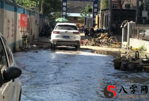 梦见门前发大水