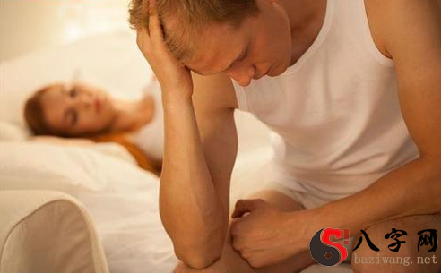 梦见和别的男人亲热